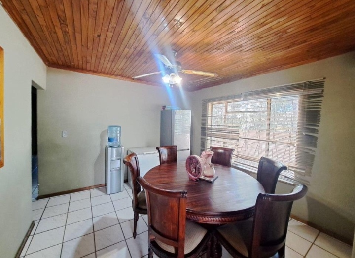 4 Bedroom Property for Sale in Roosheuwel North West